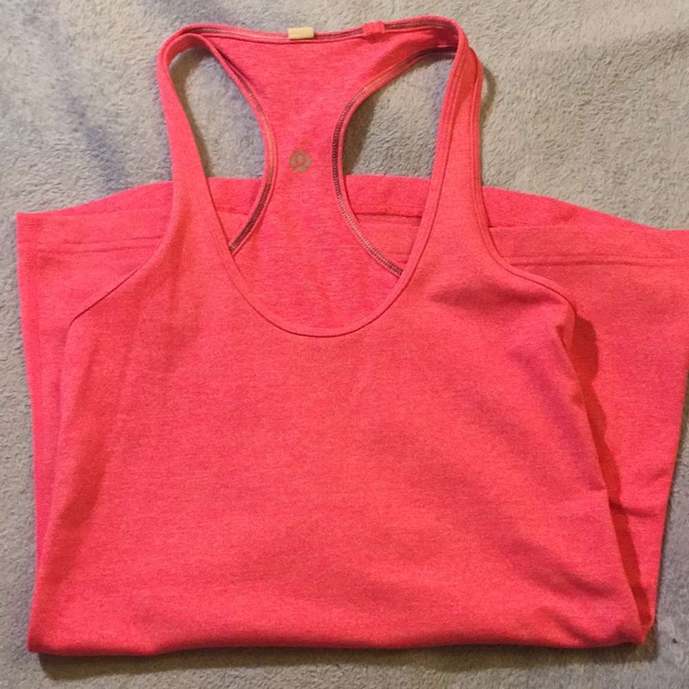 Lululemon tank top, good condition size 4